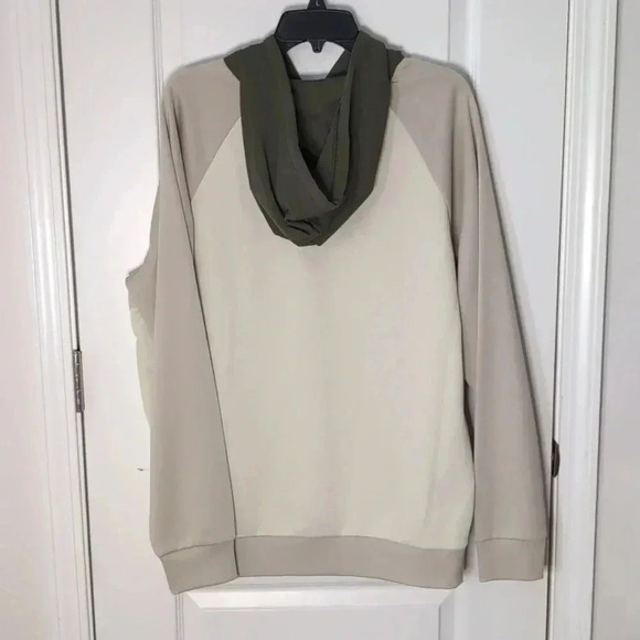 Under Armour Rival Fleece Colorblock Hoodie - Picture 6 of 8